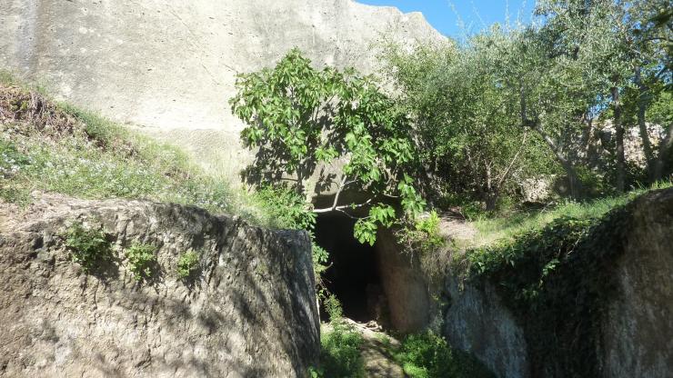 Le tunnel de la Perrotte sur le Domaine de Poulvarel